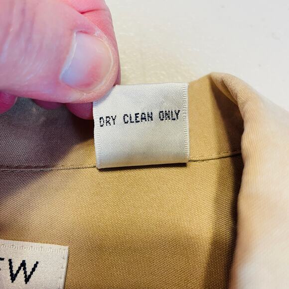 Preview Collection Beige Silk Button Down Minimalist Long Sleeve Shirt Jacket M - Picture 11 of 13